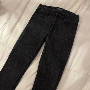 Mother High Waisted Looker Bad Cat Skinny Jeans